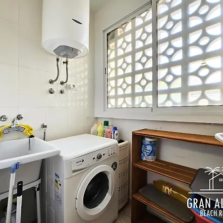 Adosado Familiar Novamar 33 *